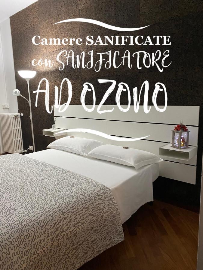 Via Del Corso Room&Suite Matera Exterior photo