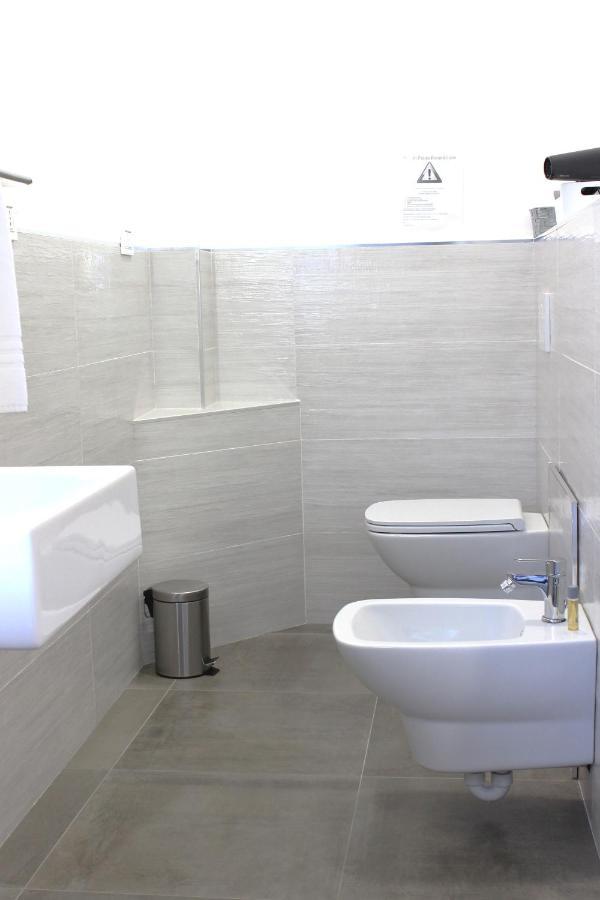 Via Del Corso Room&Suite Matera Exterior photo